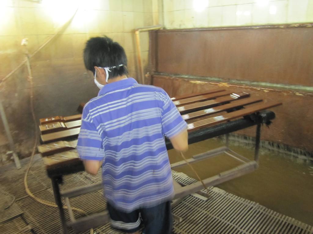 穗軒門業蕾蕾專欄 隨手拍工廠實景，細品實木門匠心制作工藝